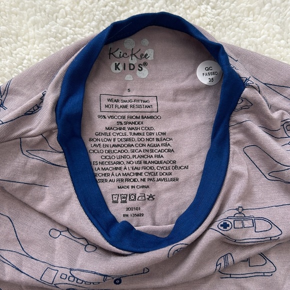 NWT Kickee Pants Feather Gray Blue Heroes in the Air Airplane Bamboo Pajama - Picture 5 of 5